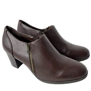 Wear Ever Brown Vegan Block Heel Ankle Boots Womens Size 8.5 Booties Shooties